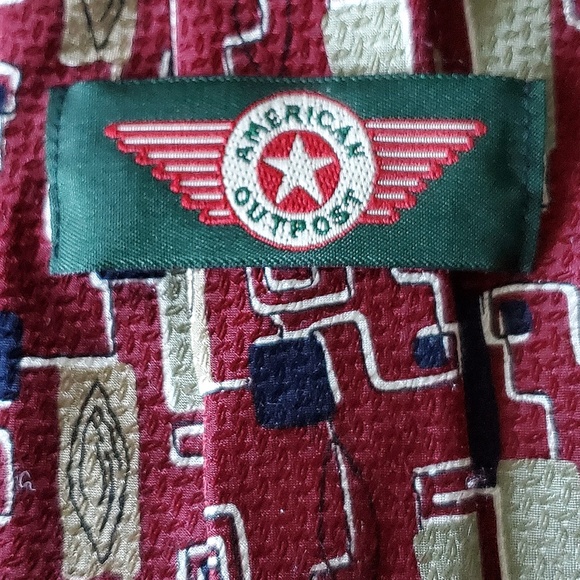 AMERICAN OUTPOST TRENDY 100% SILK MENS TIE - Picture 5 of 6